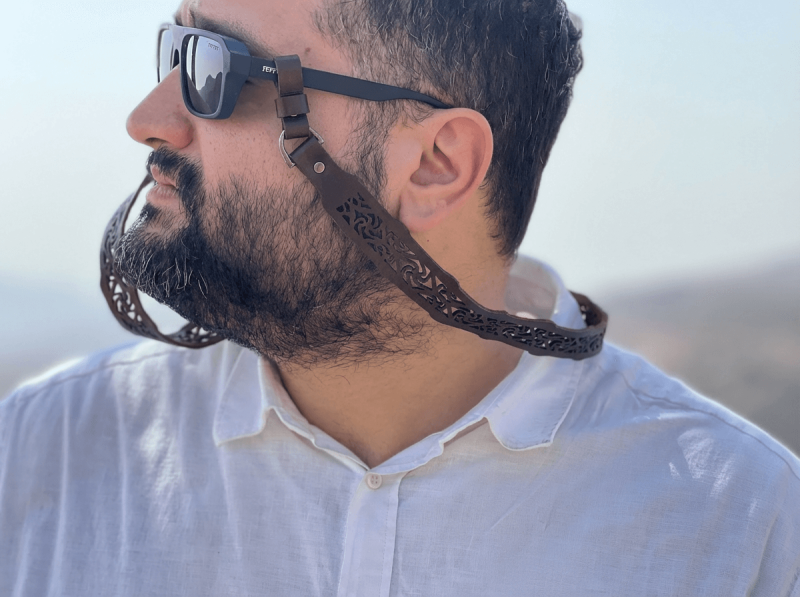 طراحی خاص بند عینک مردانه چرمی