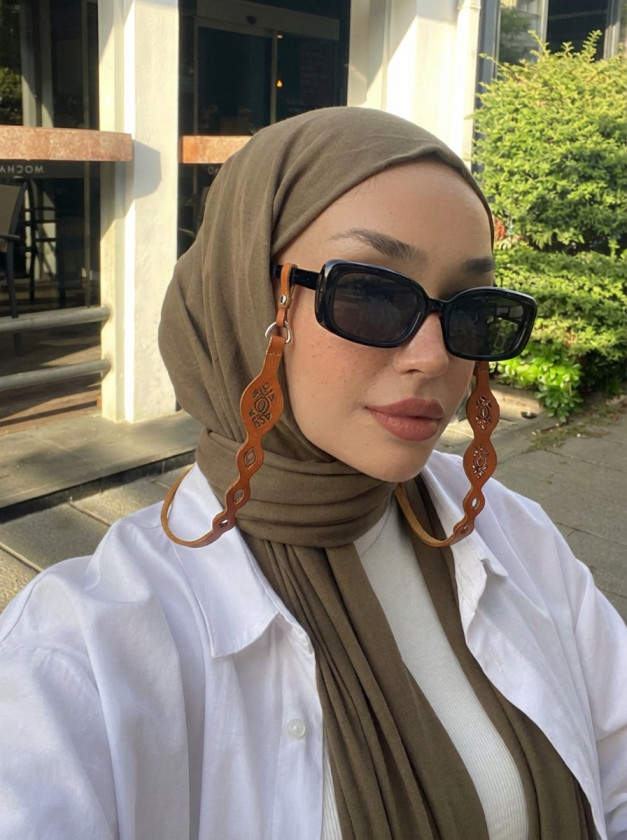 بند عینک زنانه چرم با طراحی خاص