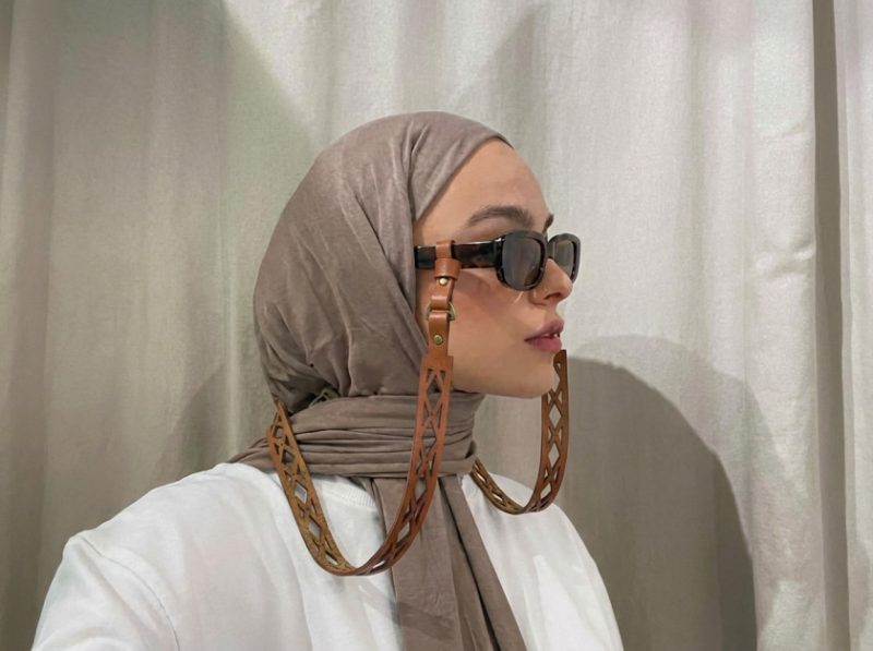 بند عینک چرمی هندسی زنانه و مردانه بندینوو مناسب استایل خاص و مدرن