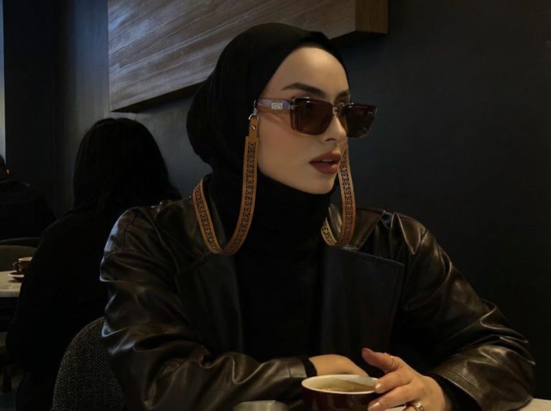 بند عینک چرمی هندسی زنانه